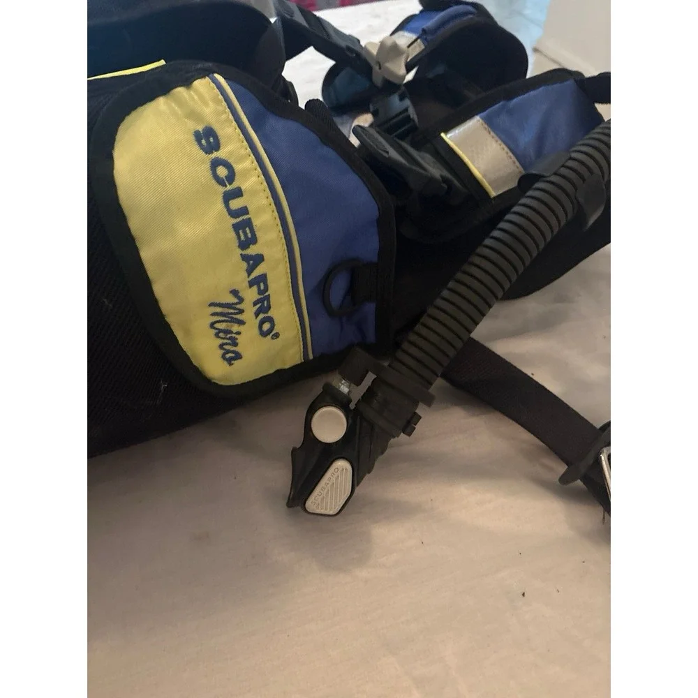 Scubapro Mira Scuba Diving BCD Buoyancy Compensator Jacket Size XXS Youth
